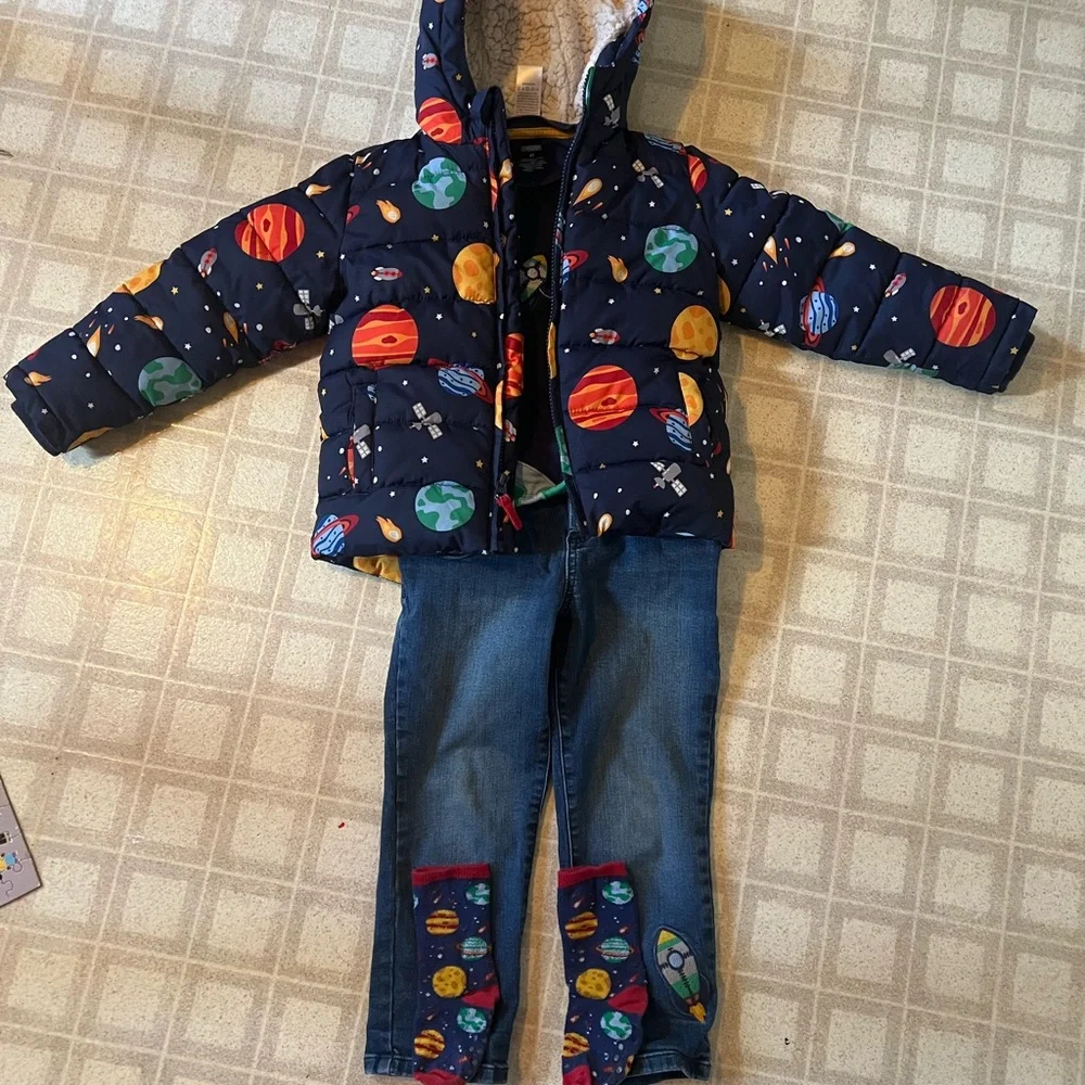 Gymboree Space Stars Spaceship 4T Kids Jacket long T Jeans and socks Lot